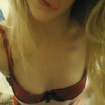 Profil de Djazia, 27 ans, Numeri Prostituta à Desana